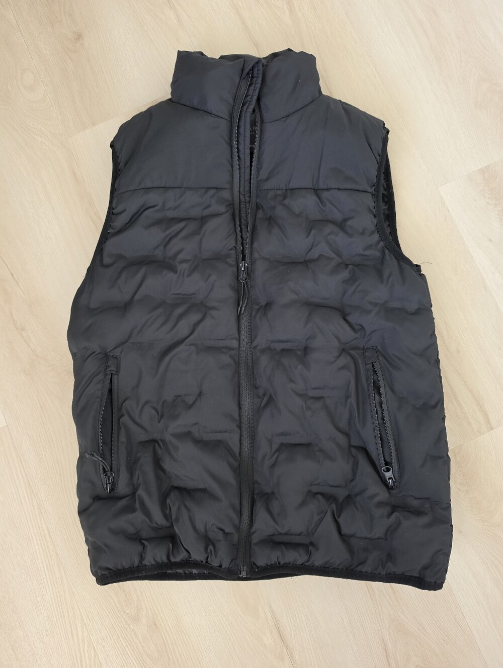 Black Quilted Puffer Vest with Zip Pockets